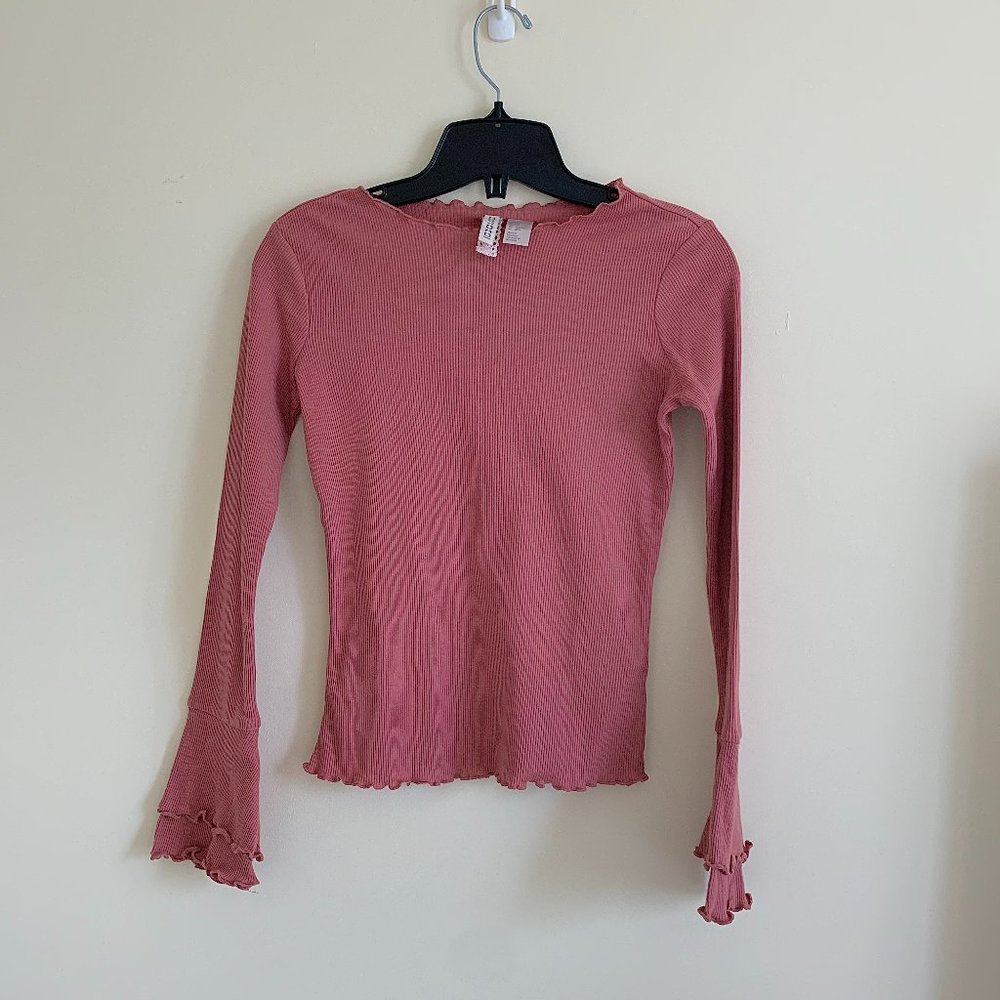 💕H&M Ruffle Long Sleeve💕 - Picture 2 of 4
